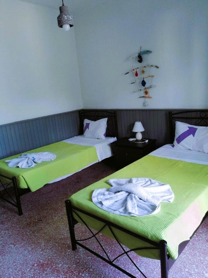 Vassia's Benitses (Corfu)